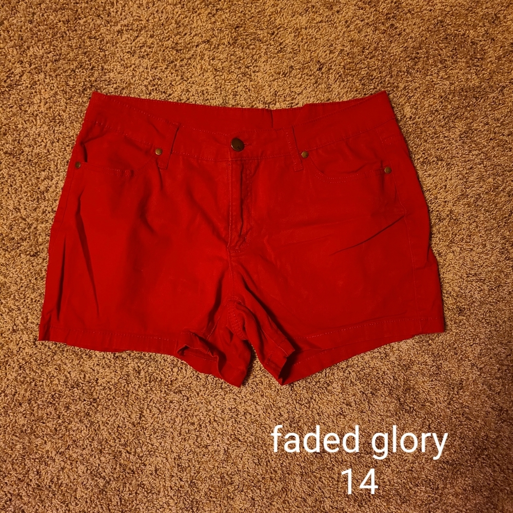 Women's Shorts